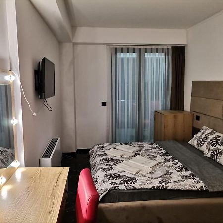 Hotel Ema Tetovo Ngoại thất bức ảnh