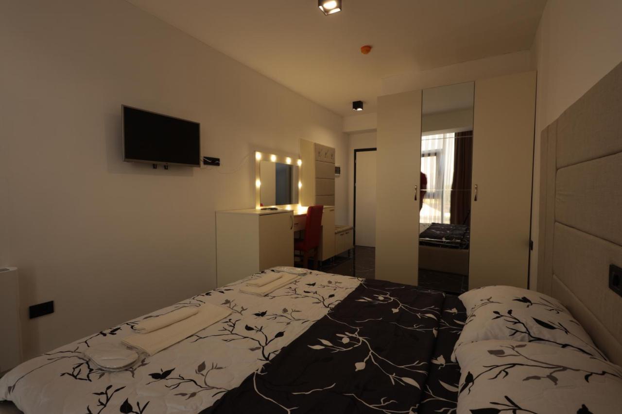 Hotel Ema Tetovo Ngoại thất bức ảnh